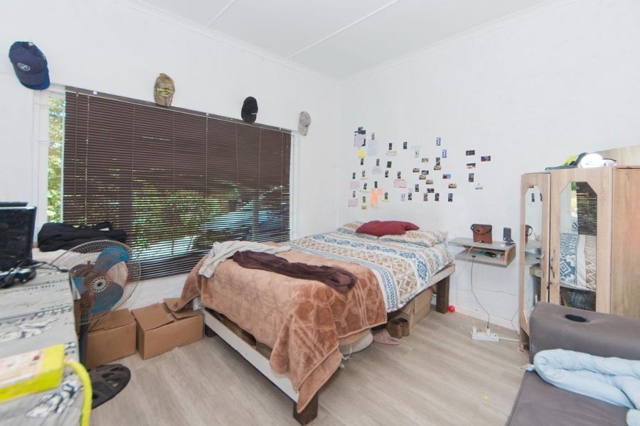 8 Bedroom Property for Sale in Hunters Home Western Cape